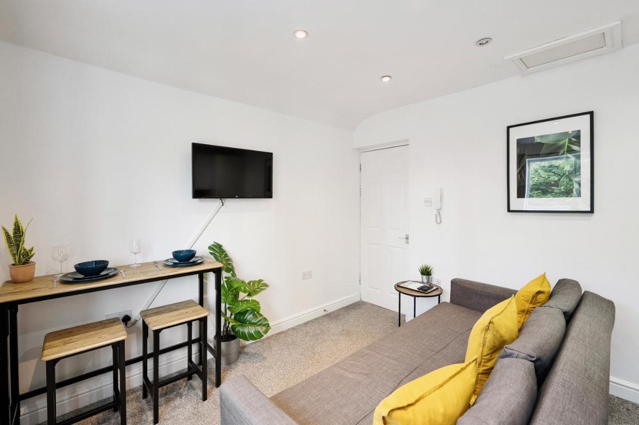 קארדיף Apartment Nr City Centre & Park For Up To 6 מראה חיצוני תמונה